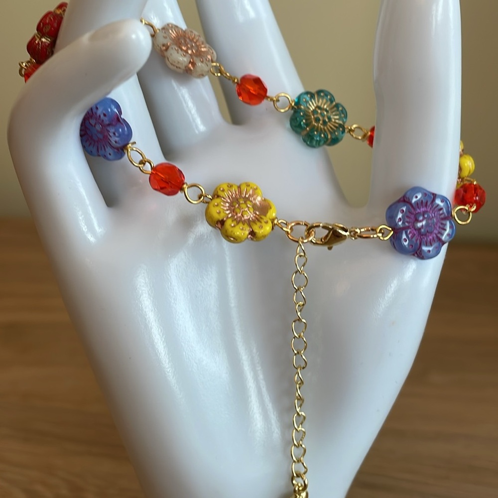HAND CRAFTED FLORAL FANTASY BRACELET Rainbow Czech Glass Flowers & Beads Boho - Picture 7 of 14